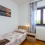 With Parking Space - 12656 Rovinj