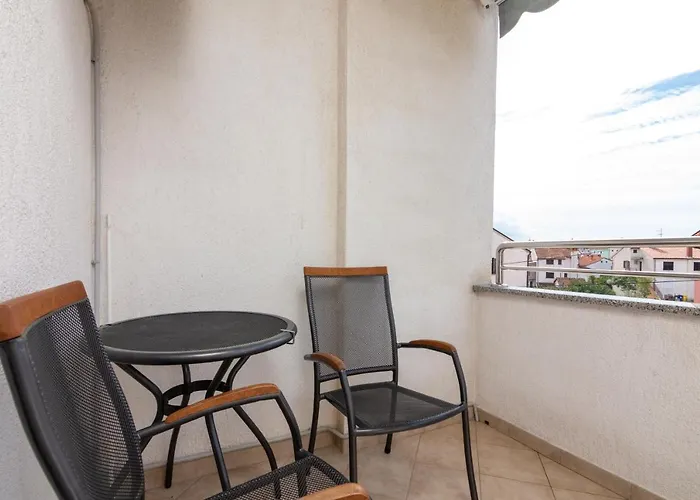 With Parking Space - 12656 아파트